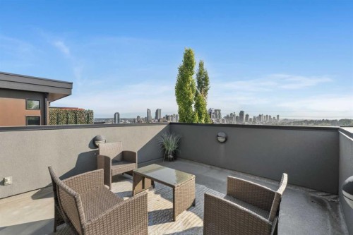 2217 17 Street Sw, Calgary, AB - Outdoor With Exterior