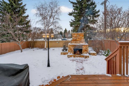 11 Sun Canyon Park Se, Calgary, AB - Outdoor