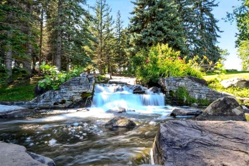 11 Sun Canyon Park Se, Calgary, AB - Outdoor