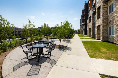 514-20 Kincora Glen Park Nw, Calgary, AB - Outdoor