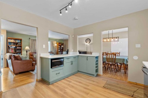 7819 Fairmount Drive Se, Calgary, AB - Indoor