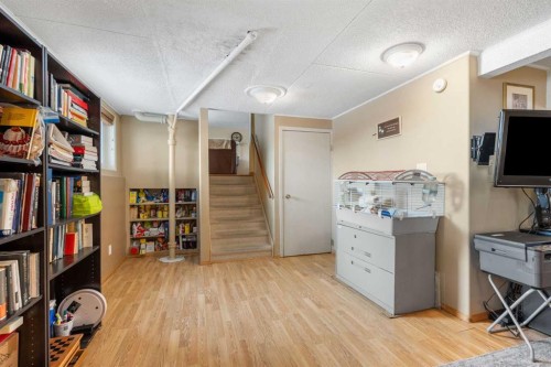 7819 Fairmount Drive Se, Calgary, AB - Indoor