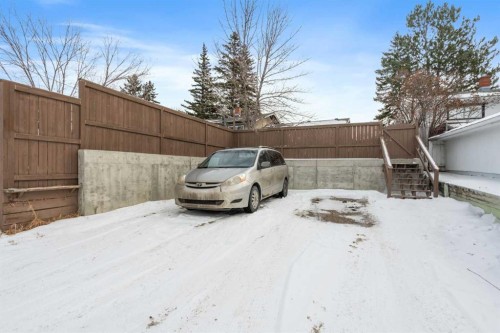 7819 Fairmount Drive Se, Calgary, AB - Outdoor
