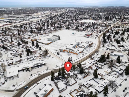 7819 Fairmount Drive Se, Calgary, AB - Outdoor With View