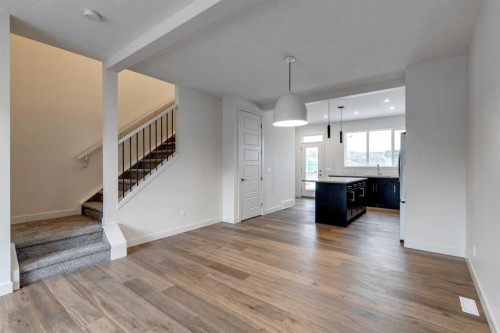 338 Sundown Road, Cochrane, AB - Indoor