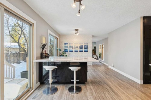 5432 Silverdale Drive Nw, Calgary, AB - Indoor