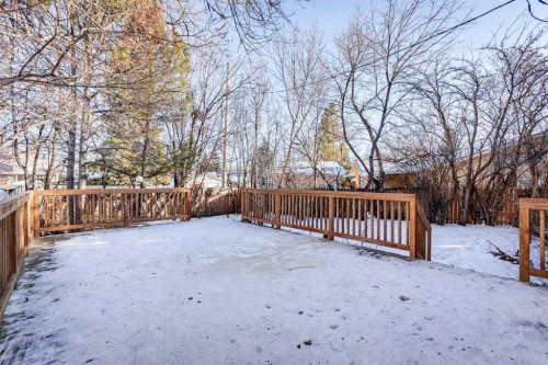 5432 Silverdale Drive Nw, Calgary, AB - Outdoor