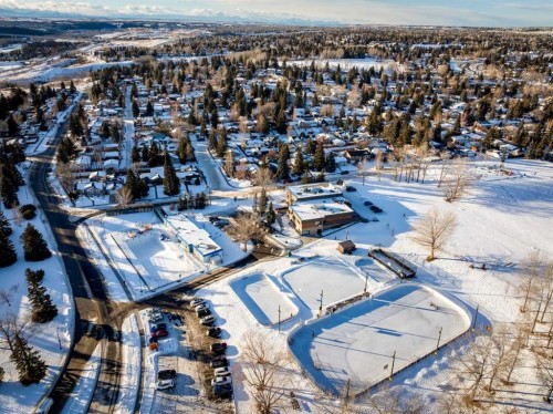 5432 Silverdale Drive Nw, Calgary, AB - Outdoor With View