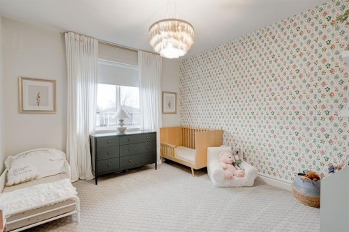 2810 26 St, Calgary, AB - Indoor