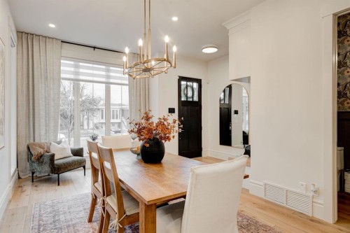 2810 26 St, Calgary, AB - Indoor Photo Showing Dining Room