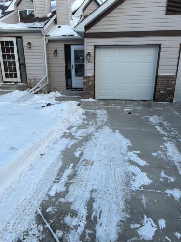 147 Somervale Park Sw, Calgary, AB - Outdoor