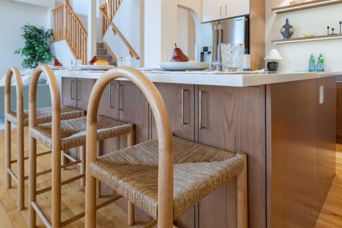 511 Cresthaven Place Sw, Calgary, AB - Indoor