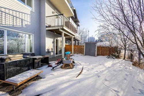 511 Cresthaven Place Sw, Calgary, AB - Outdoor