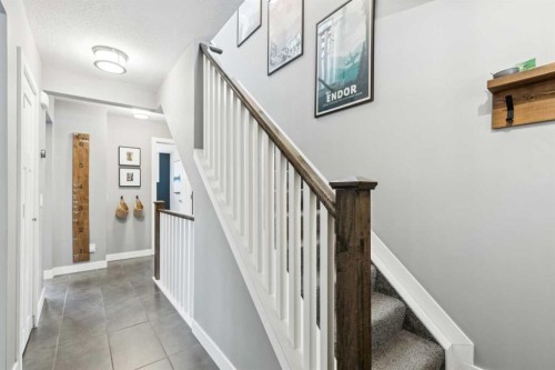 169 Braniff Crescent Sw, Calgary, AB - Indoor Photo Showing Other Room