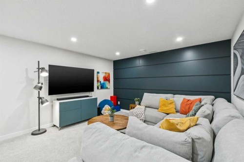 169 Braniff Crescent Sw, Calgary, AB - Indoor