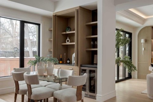 412 40 Avenue Sw, Calgary, AB - Indoor Photo Showing Dining Room