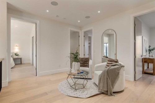 412 40 Avenue Sw, Calgary, AB - Indoor