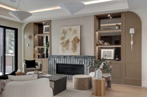 412 40 Avenue Sw, Calgary, AB - Indoor Photo Showing Living Room With Fireplace