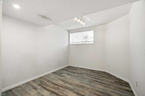 154 Bridlecreek Park Sw, Calgary, AB - Indoor Photo Showing Other Room