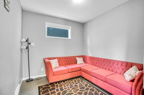 76 Cityscape Grove Ne, Calgary, AB - Indoor Photo Showing Living Room