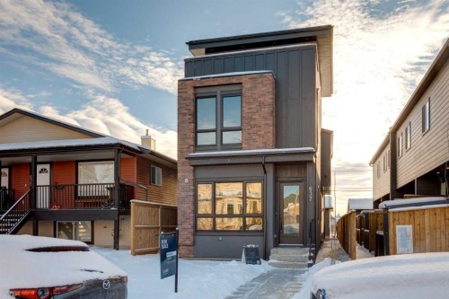 637 51 Avenue Sw, Calgary, AB - Outdoor With Balcony With Facade