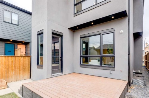 637 51 Avenue Sw, Calgary, AB - Outdoor With Exterior