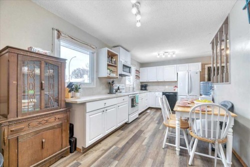 128 Thornburn Road, Strathmore, AB - Indoor