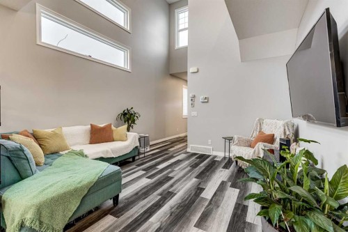 108 Evanston Hill Nw, Calgary, AB - Indoor