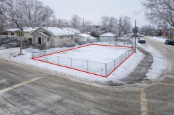 236 11 Avenue NE Calgary, AB T2E 0V8