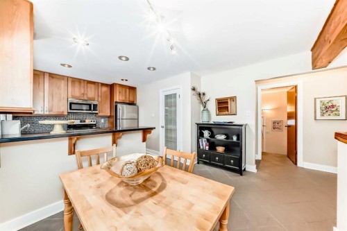 4803 Montana Drive Nw, Calgary, AB - Indoor