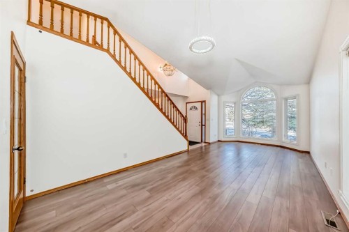 266 Edgepark Way Nw, Calgary, AB - Indoor Photo Showing Other Room