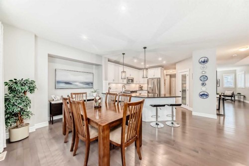 335 Morningside Crescent Sw, Airdrie, AB - Indoor Photo Showing Dining Room