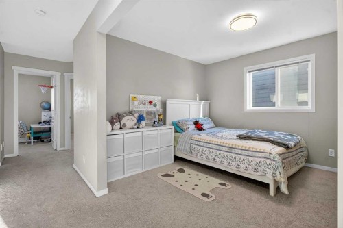 146 Marquis Common Se, Calgary, AB - Indoor Photo Showing Bedroom