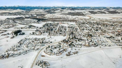 431 Maplewood Drive Se, Diamond Valley, AB - Outdoor With View