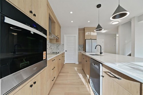 78 Vincent Crescent, Olds, AB - Indoor Photo Showing Kitchen With Upgraded Kitchen