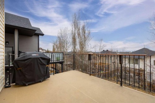 21 Cresthaven Way Sw, Calgary, AB - Outdoor With Exterior