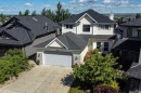 21 Cresthaven Way Sw, Calgary, AB  - Outdoor With Facade 
