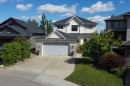 21 Cresthaven Way Sw, Calgary, AB  - Outdoor With Facade 