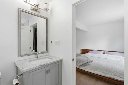 3449 Lane Crescent Sw, Calgary, AB - Indoor