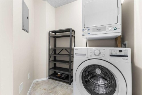 1202-16969 24 Street Sw, Calgary, AB - Indoor Photo Showing Laundry Room