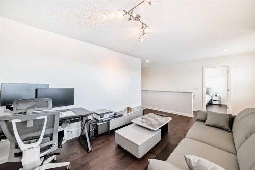 170 Panamount Road Nw, Calgary, AB - Indoor