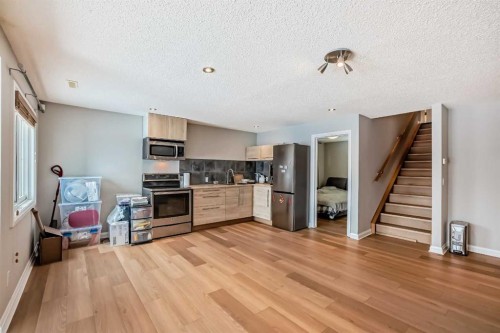 170 Panamount Road Nw, Calgary, AB - Indoor Photo Showing Kitchen