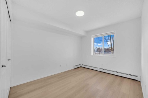 222-428 Chaparral Ravine View Se, Calgary, AB - Indoor Photo Showing Other Room