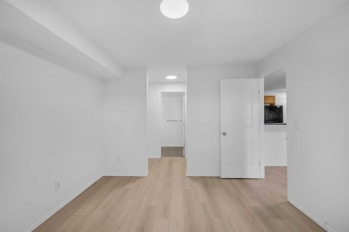 222-428 Chaparral Ravine View Se, Calgary, AB - Indoor Photo Showing Other Room