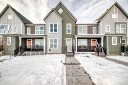 83 Savanna Park NE Calgary, AB T3J 0Y8
