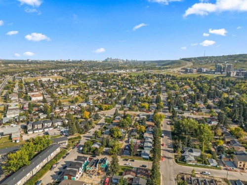 8039 36 Avenue Nw, Calgary, AB - Outdoor With View
