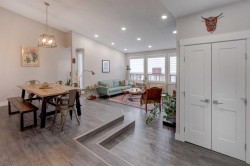 76 Ranchridge Drive NW Calgary, AB T3G 1W2