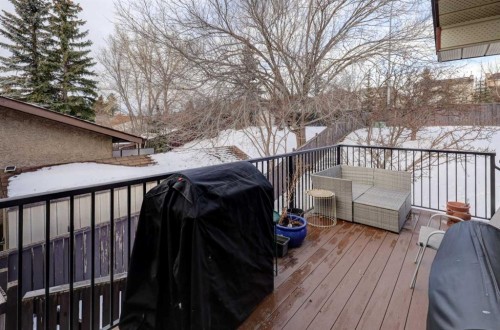 76 Ranchridge Drive Nw, Calgary, AB - Outdoor With Exterior