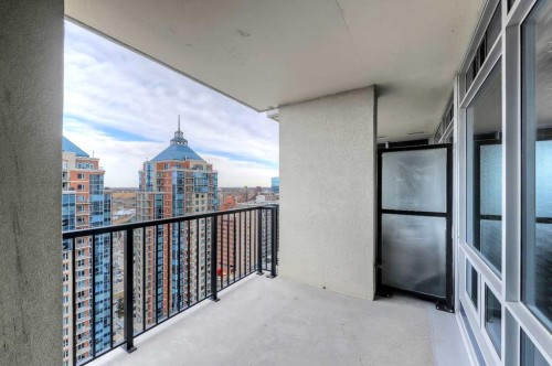 2404-930 6 Avenue Sw, Calgary, AB - Outdoor With Balcony With Exterior