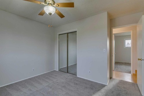 4 Lake Huron Place Se, Calgary, AB - Indoor Photo Showing Other Room